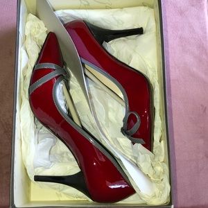 Enzo Angiolini Red/Gray Heels